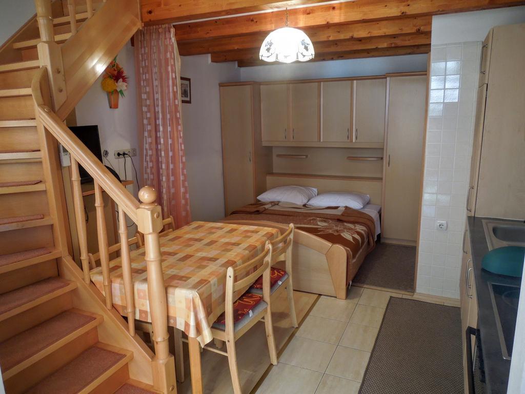 Apartments Dobranic Crikvenica Εξωτερικό φωτογραφία